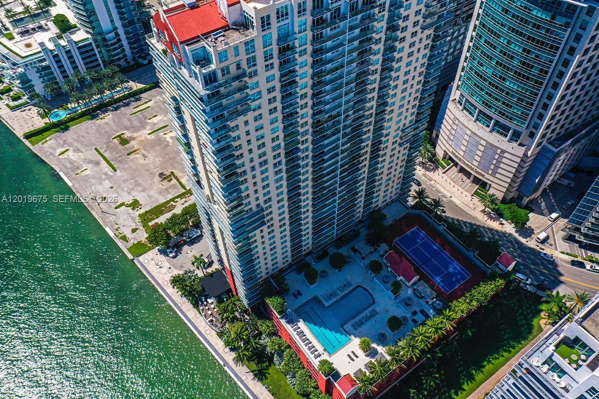 1155 Brickell Bay Dr #1205, Miami FL 33131