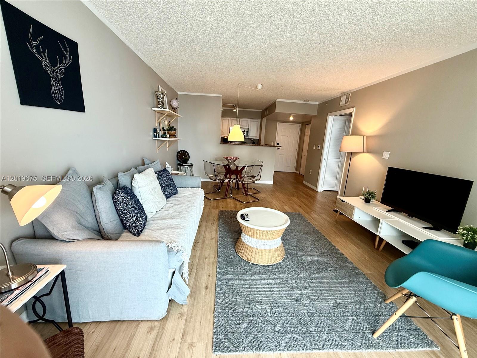 1155 Brickell Bay Dr #1205, Miami FL 33131