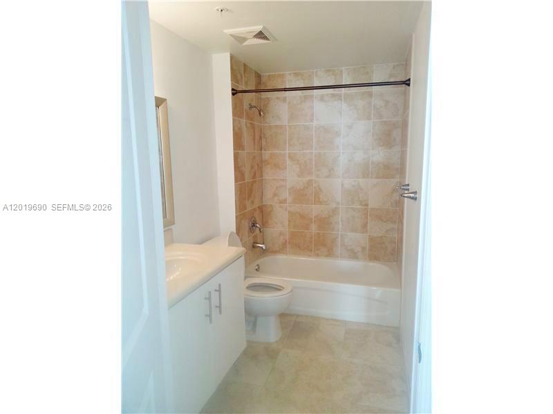 7900 Harbor Island Dr #1010, North Bay Village FL 33141