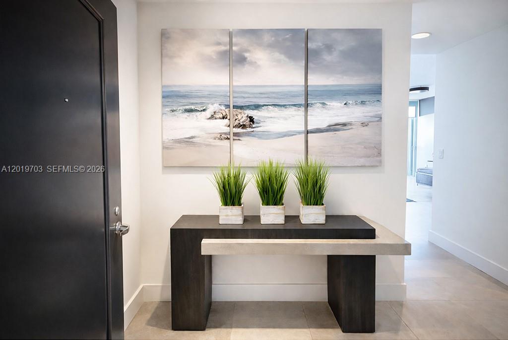 1050 Brickell Ave #2210, Miami FL 33131