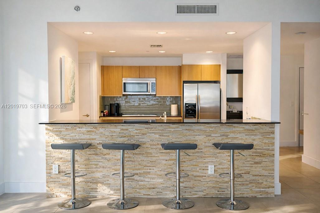 1050 Brickell Ave #2210, Miami FL 33131