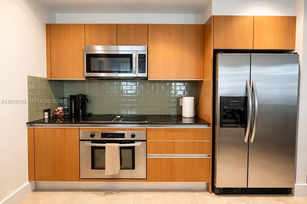 1050 Brickell Ave #2210, Miami FL 33131