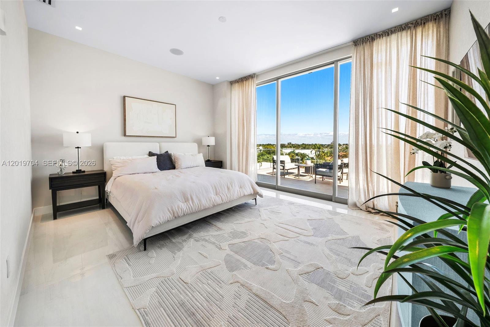 246 NE 6th Ave Ave #PH, Delray Beach FL 33483