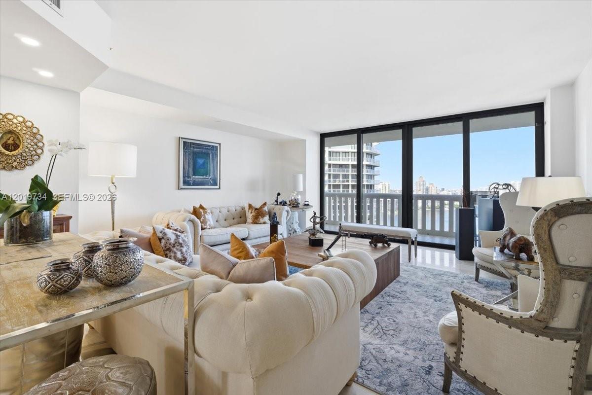 3000 Island Blvd #2802, Aventura FL 33160