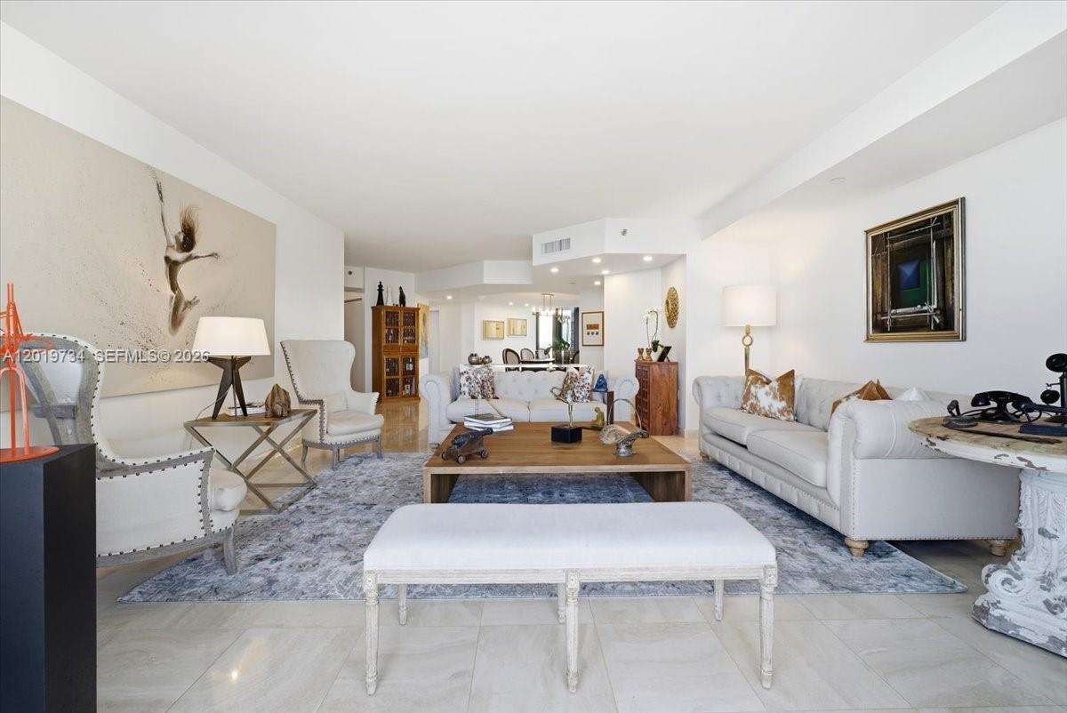 3000 Island Blvd #2802, Aventura FL 33160