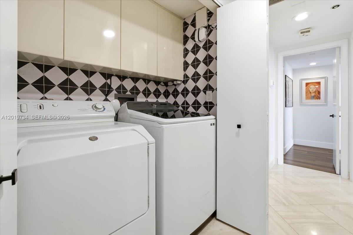 3000 Island Blvd #2802, Aventura FL 33160