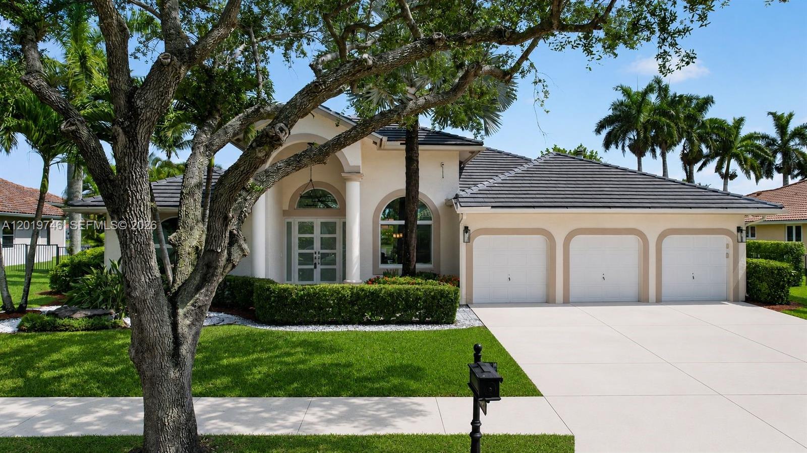 2922 Medinah, Weston FL 33332