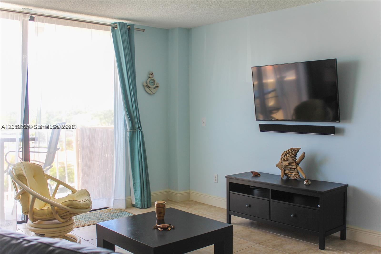 2350 NE 135th St #507, North Miami FL 33181