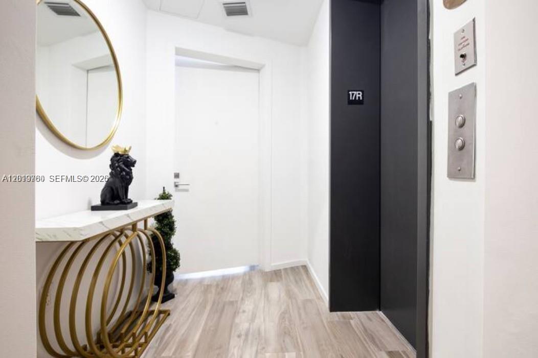 801 S Miami Ave #1703, Miami FL 33130
