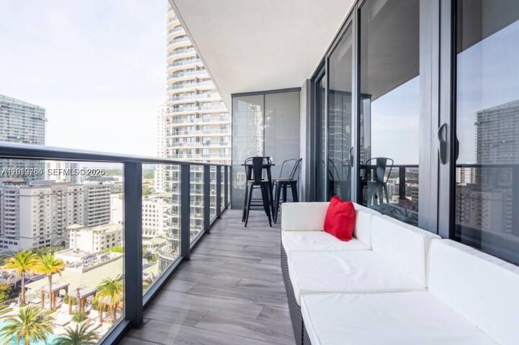 801 S Miami Ave #1703, Miami FL 33130