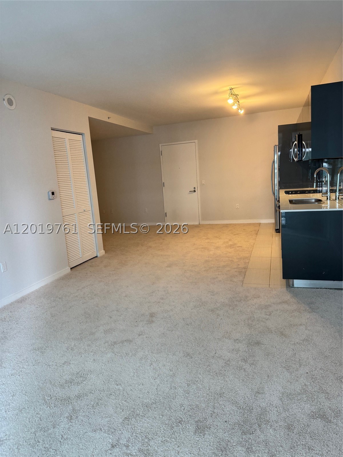 31 SE 6th St #2004, Miami FL 33131