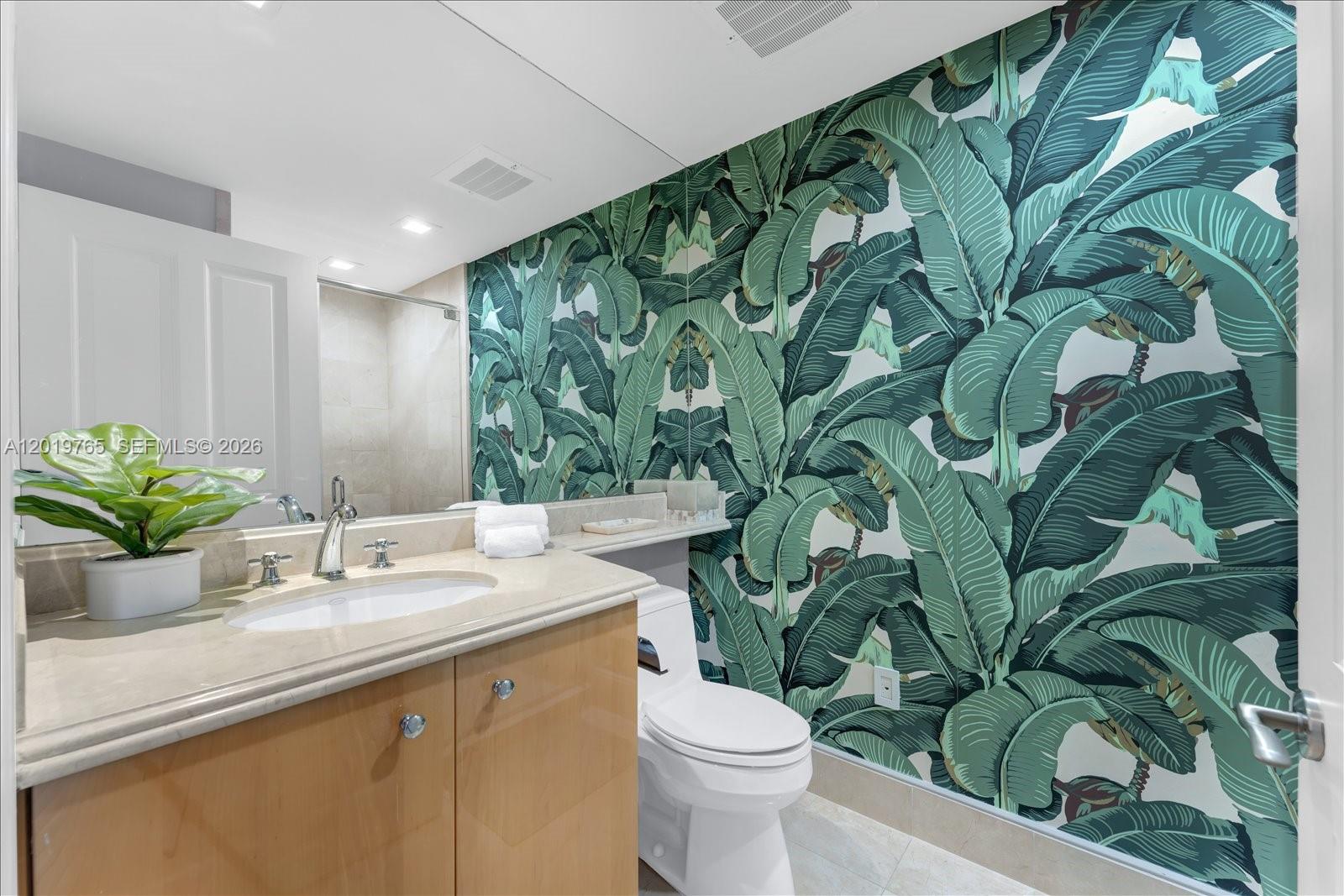 17875 Collins Ave #3002, Sunny Isles Beach FL 33160