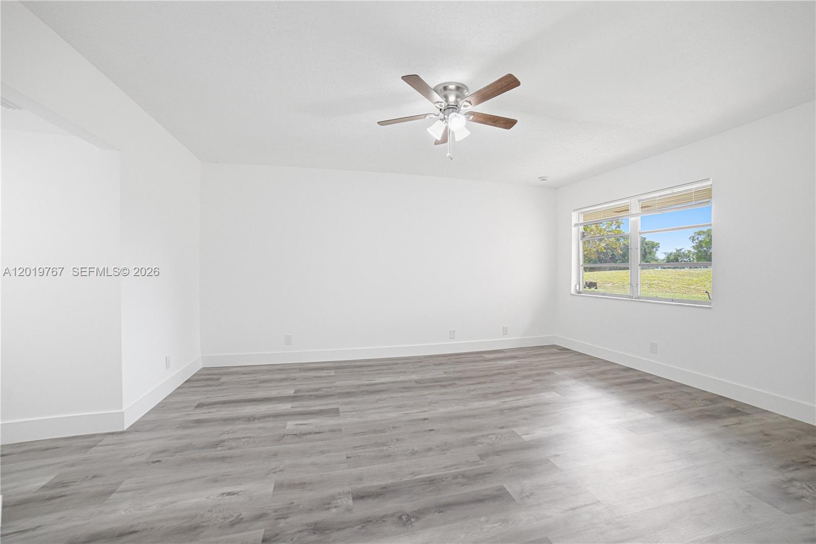 5201 Yellow Pine Ln #0, Tamarac FL 33319