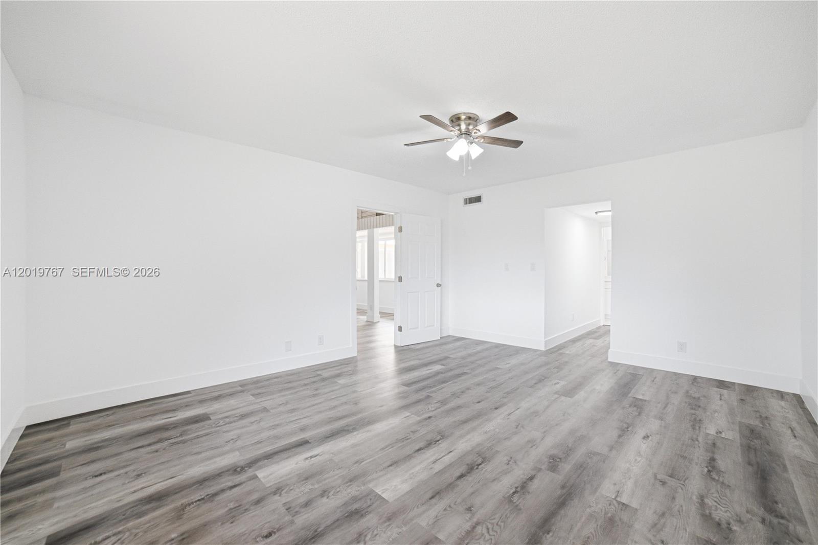 5201 Yellow Pine Ln #0, Tamarac FL 33319