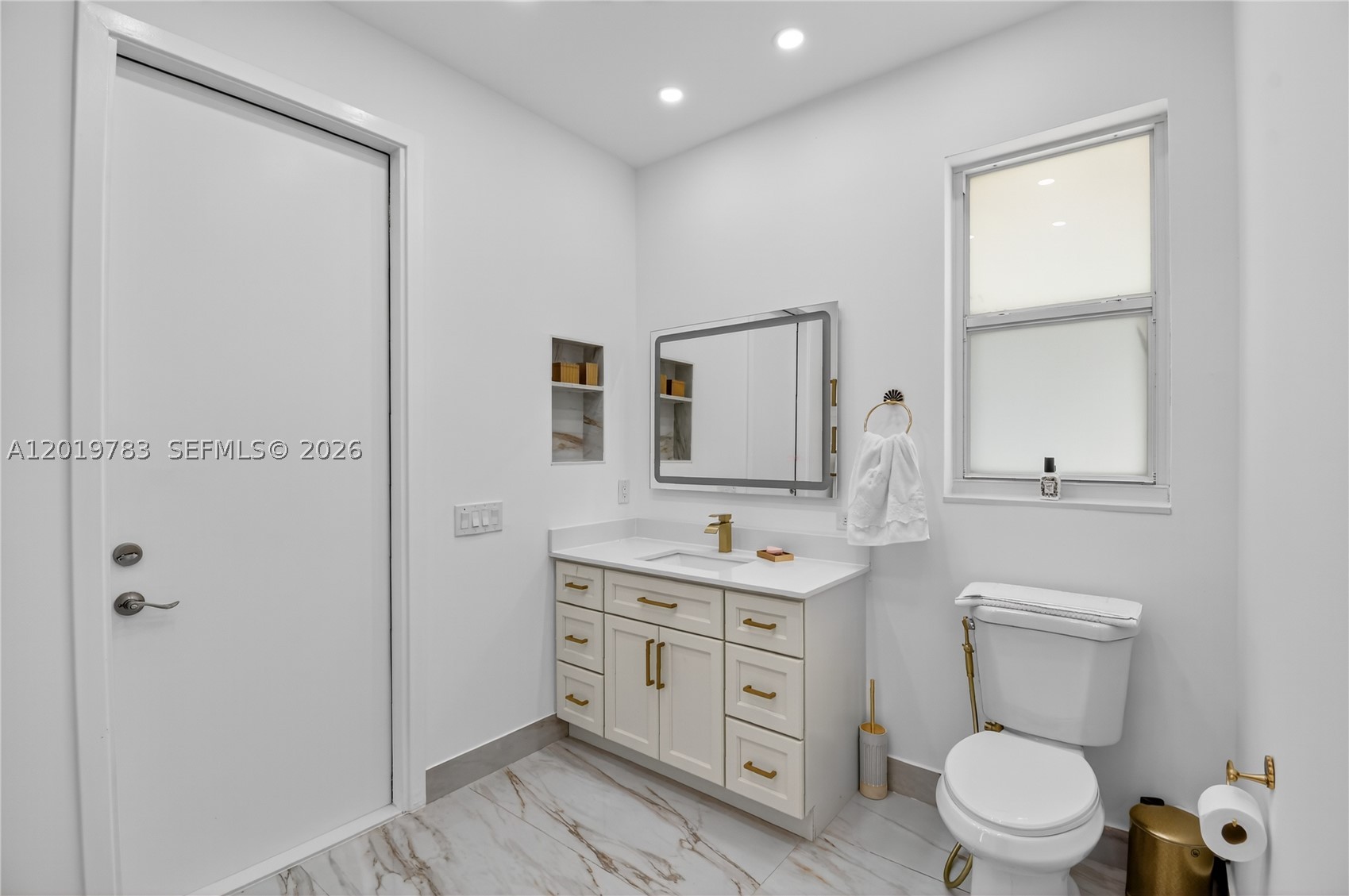 4431 Bocaire Boulevard, Boca Raton FL 33487