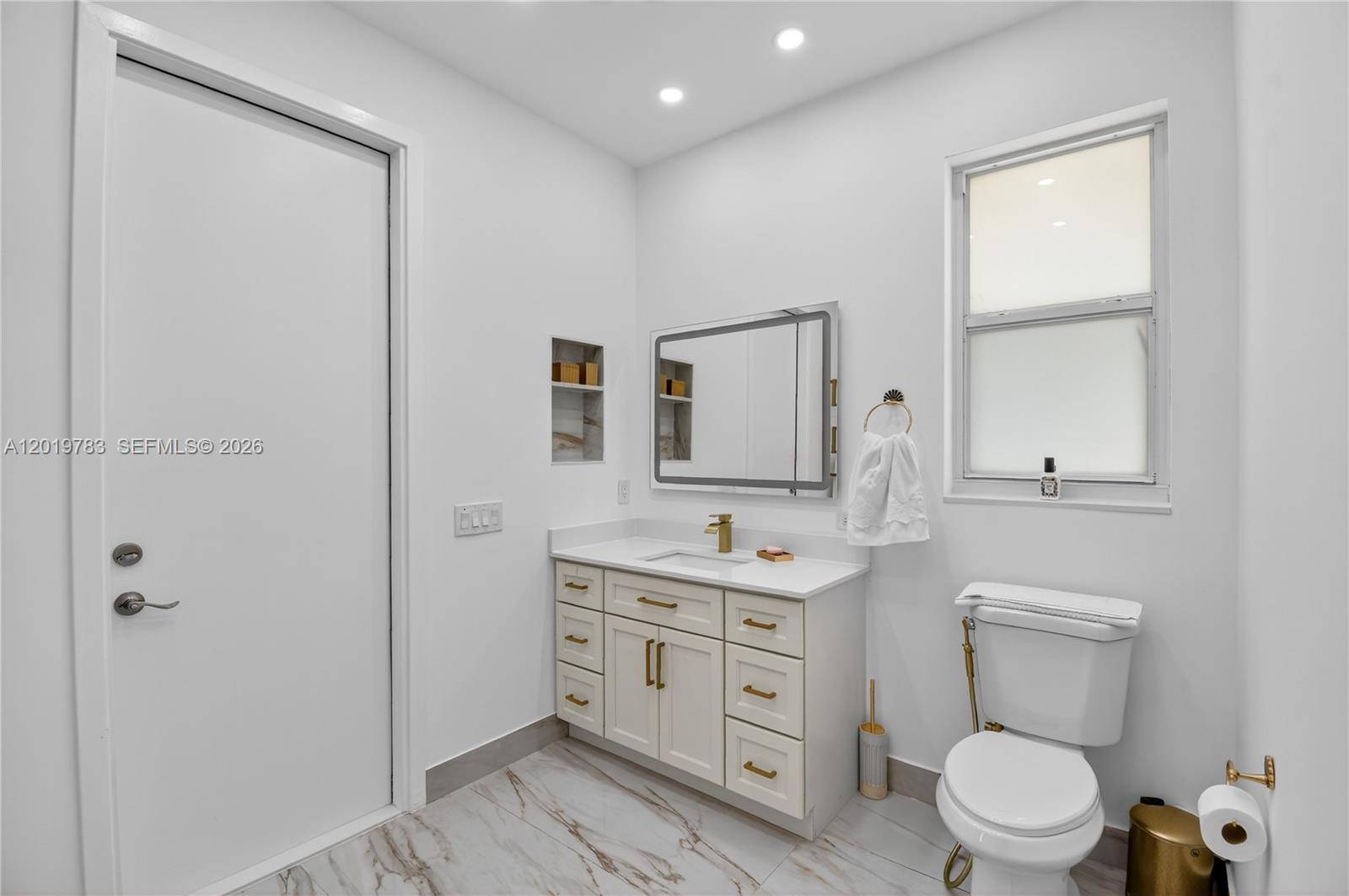 4431 Bocaire Boulevard, Boca Raton FL 33487