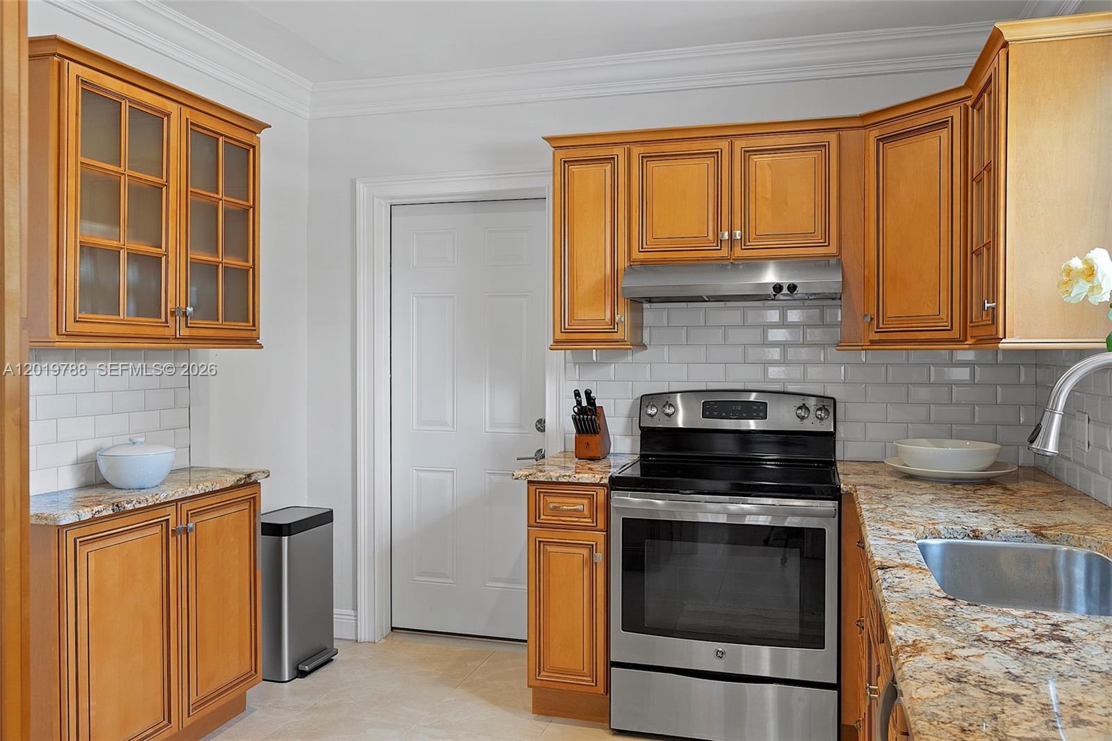 1540 Urbino Ave, Coral Gables FL 33146