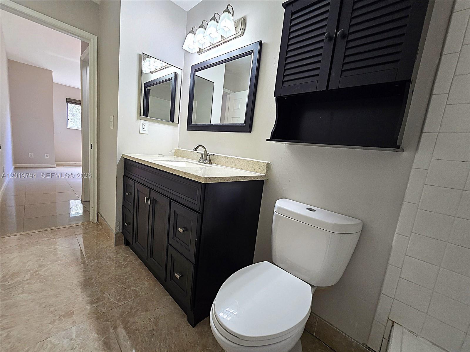 3457 NW 44th St #205, Oakland Park FL 33309