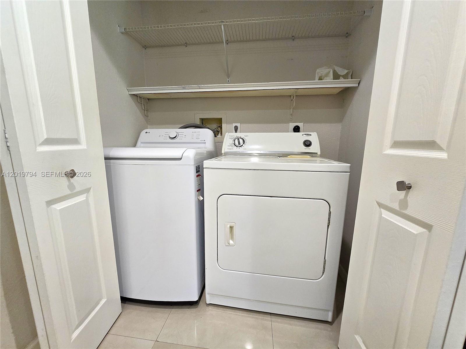 3457 NW 44th St #205, Oakland Park FL 33309