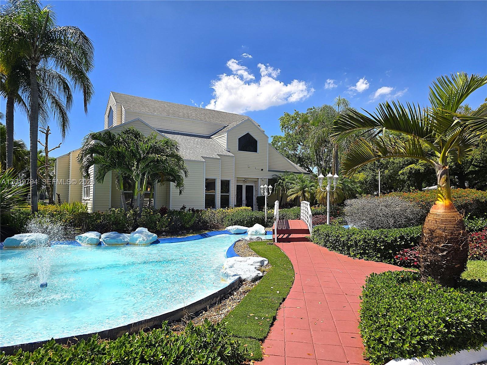 3457 NW 44th St #205, Oakland Park FL 33309