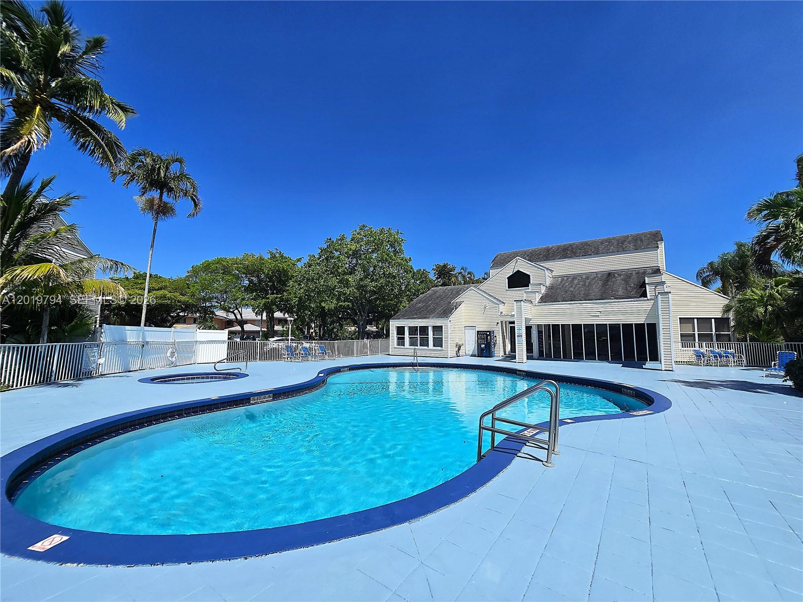 3457 NW 44th St #205, Oakland Park FL 33309