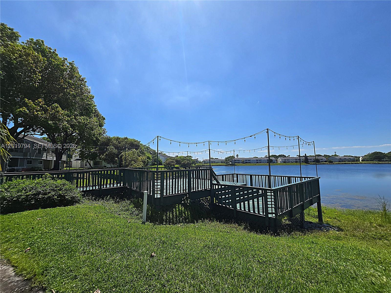3457 NW 44th St #205, Oakland Park FL 33309