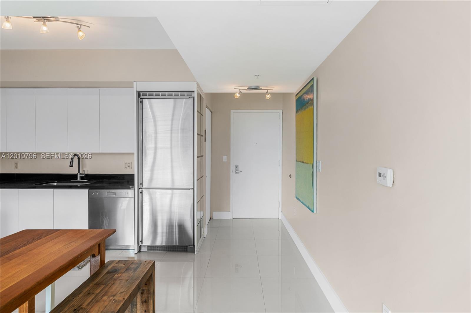 92 SW 3rd St #2104, Miami FL 33130
