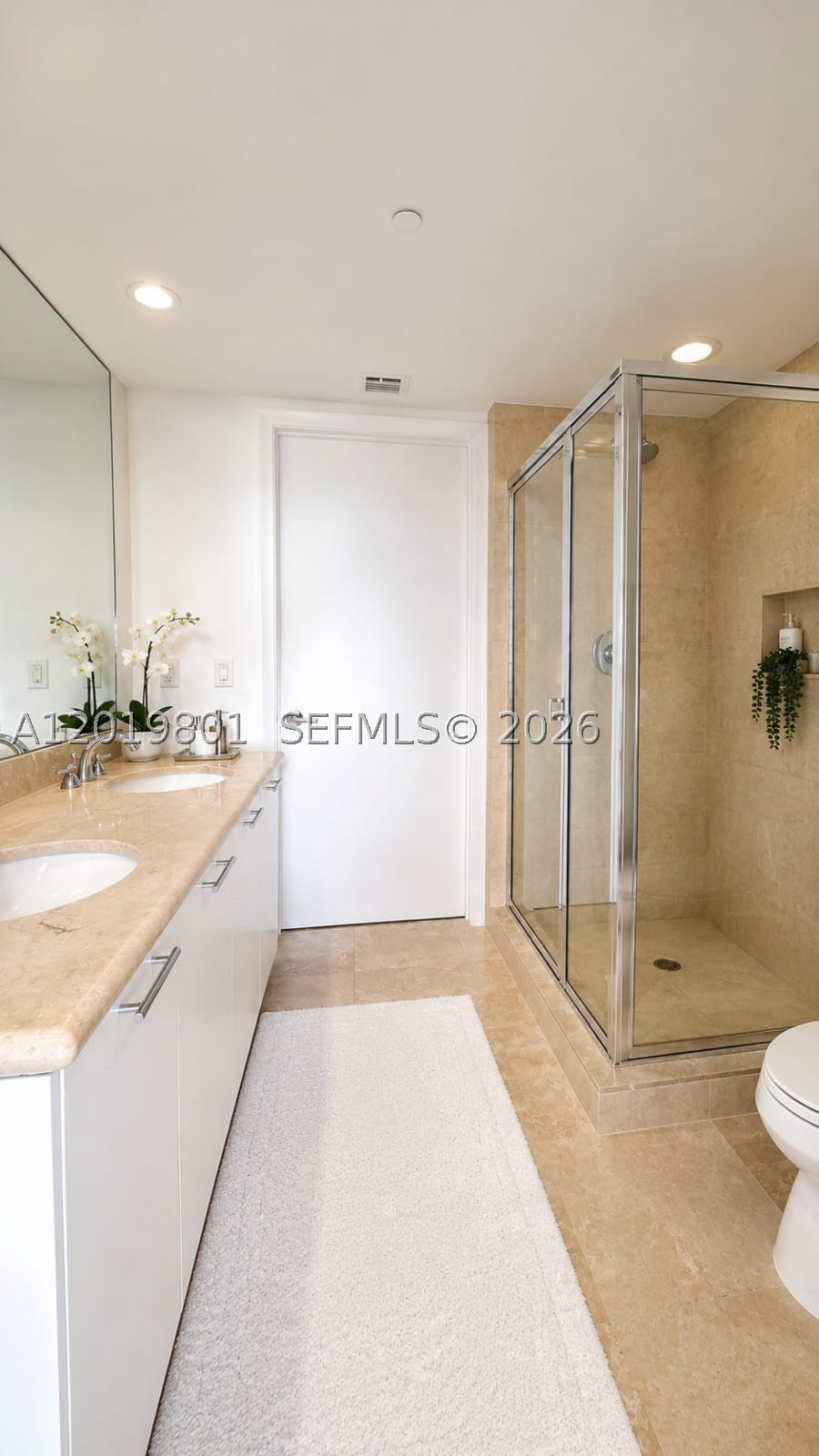 50 Biscayne Blvd #4106, Miami FL 33132