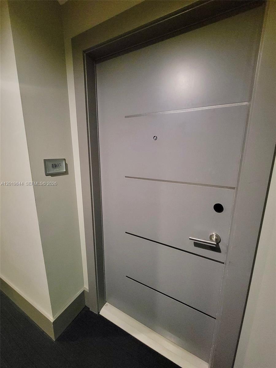 185 SE 14th Ter #1105, Miami FL 33131