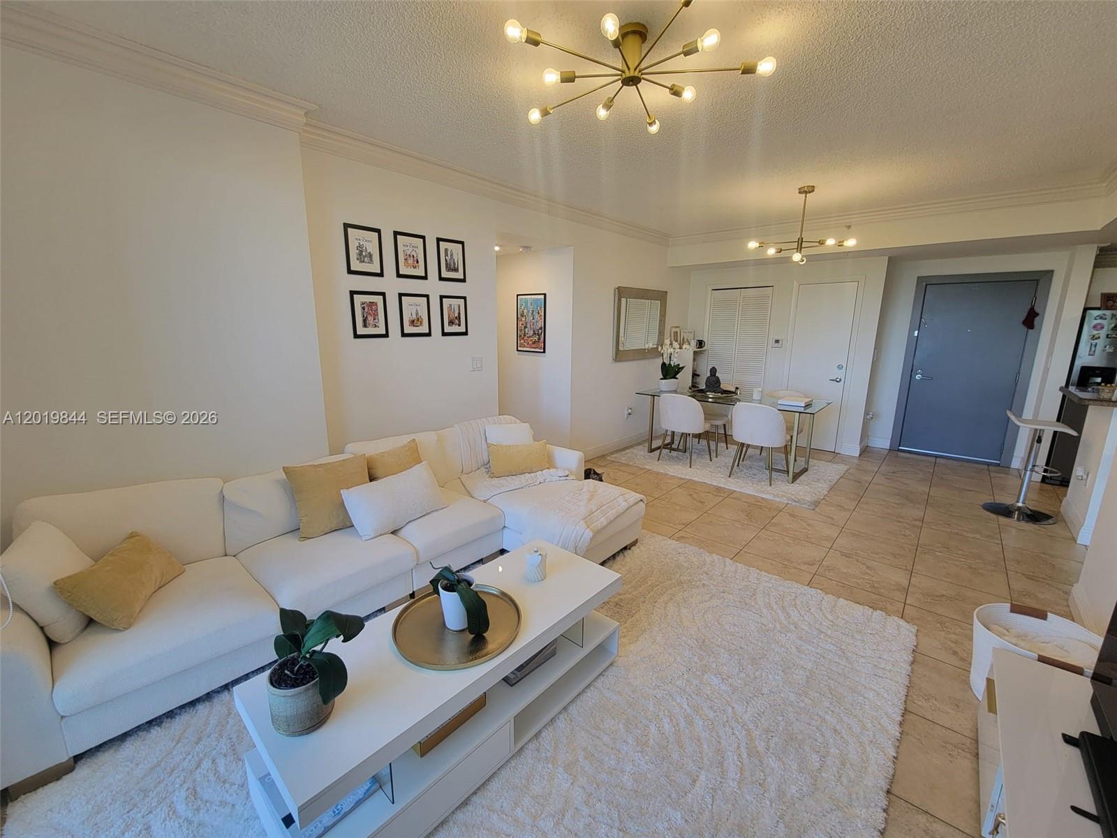 185 SE 14th Ter #1105, Miami FL 33131