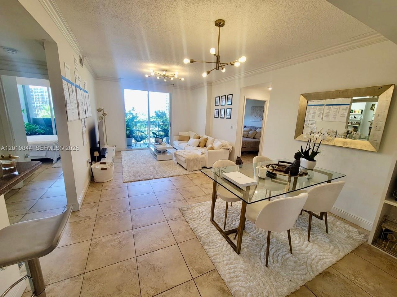185 SE 14th Ter #1105, Miami FL 33131
