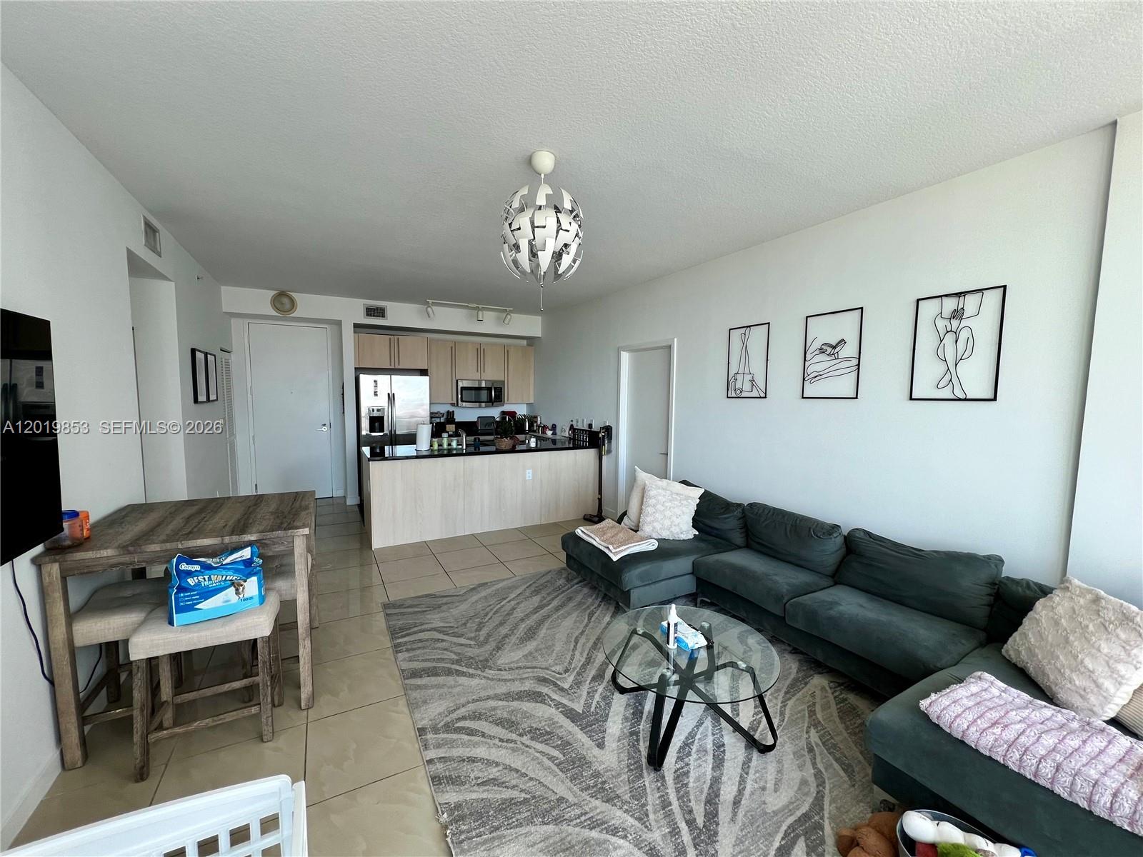 79 SW 12th St #2903-S, Miami FL 33130