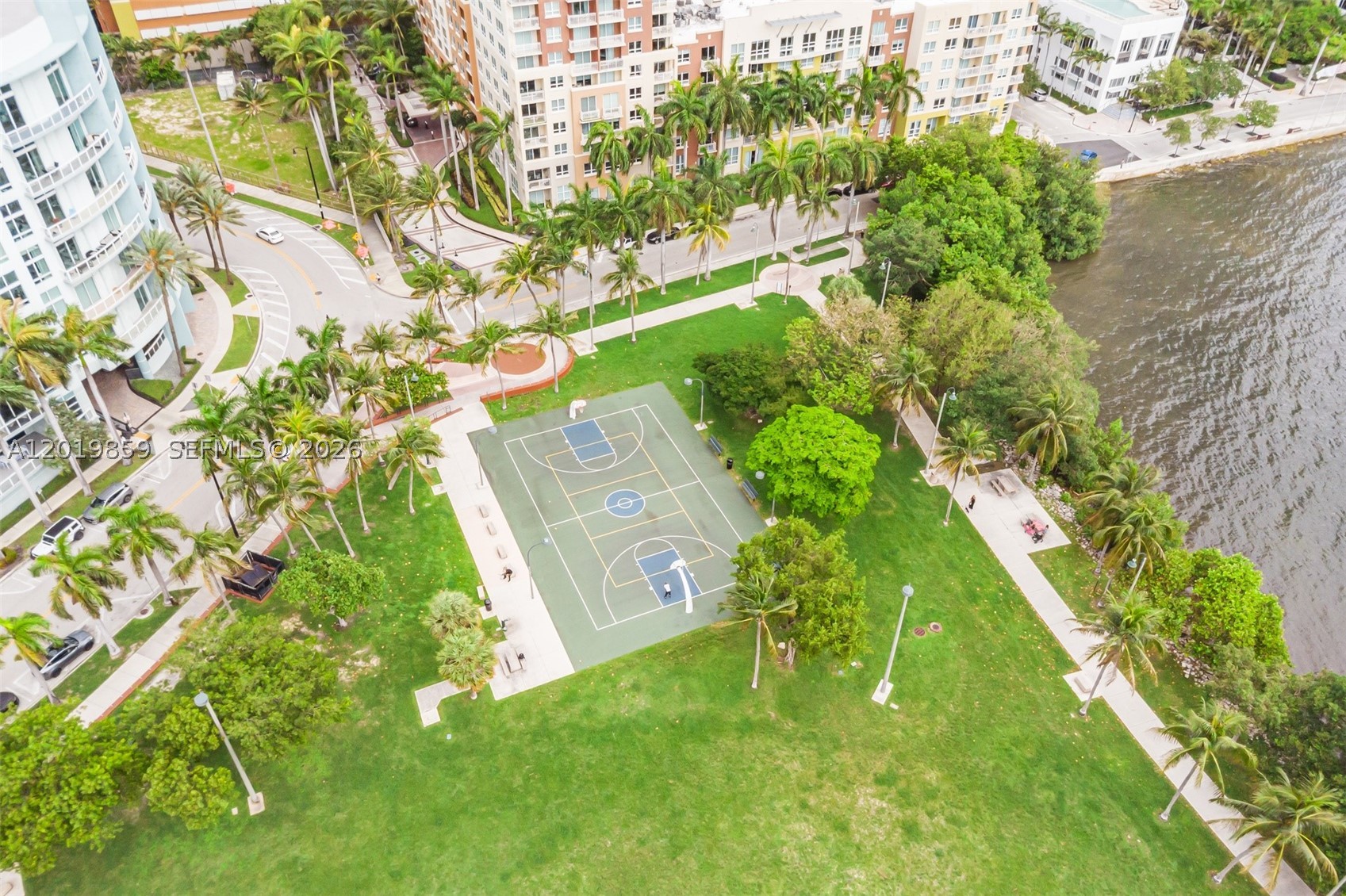 1900 N Bayshore Dr #3216, Miami FL 33132