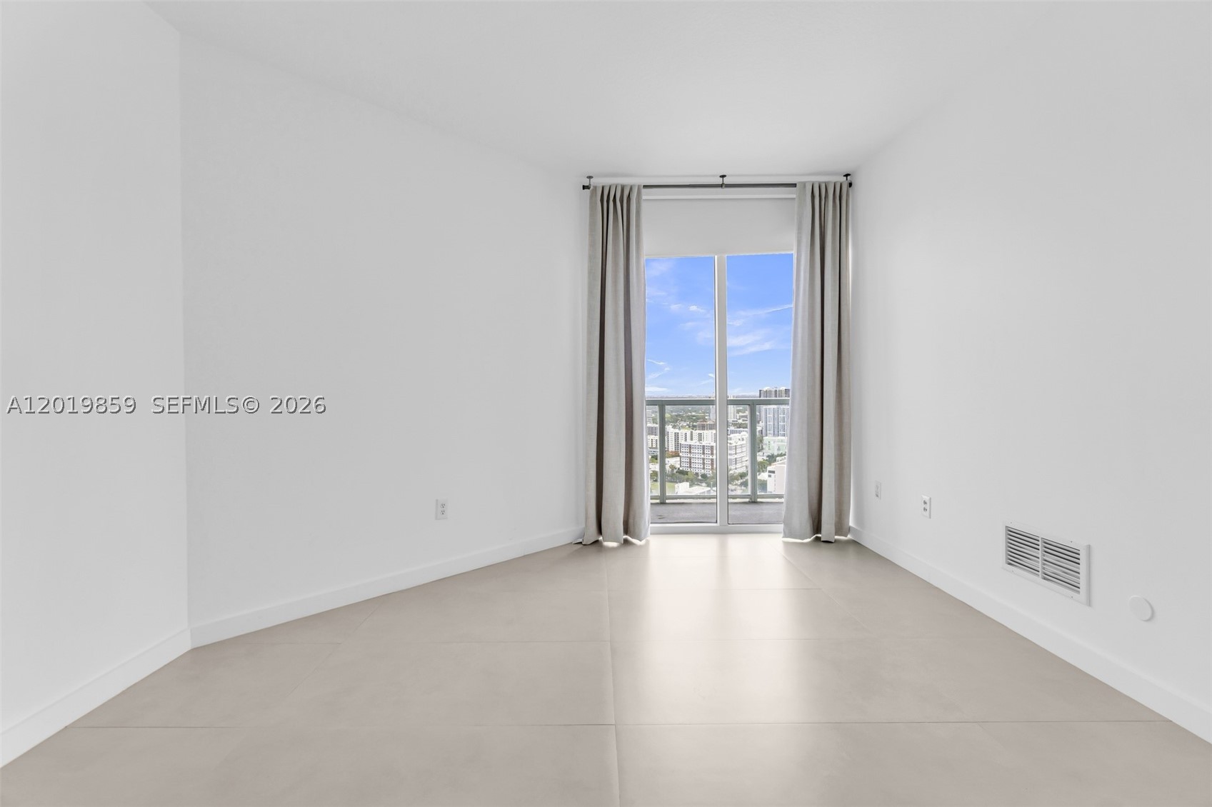 1900 N Bayshore Dr #3216, Miami FL 33132