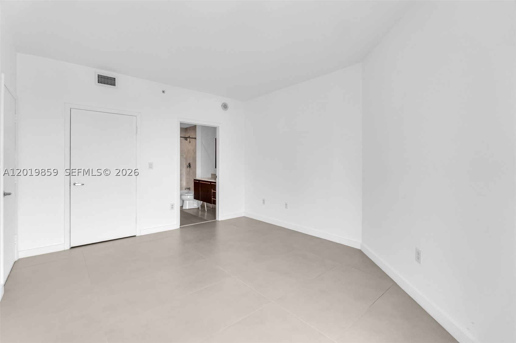 1900 N Bayshore Dr #3216, Miami FL 33132