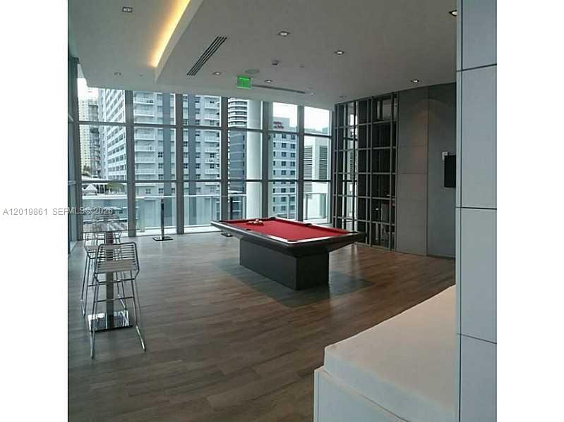 1100 S MIAMI AV #3302, Miami FL 33130