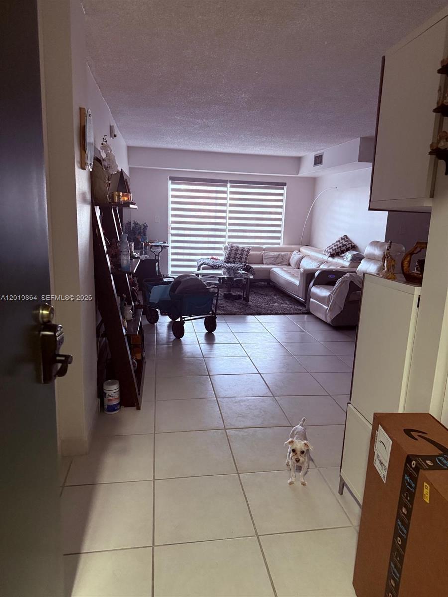 1250 NE 125th St #317A, North Miami FL 33161