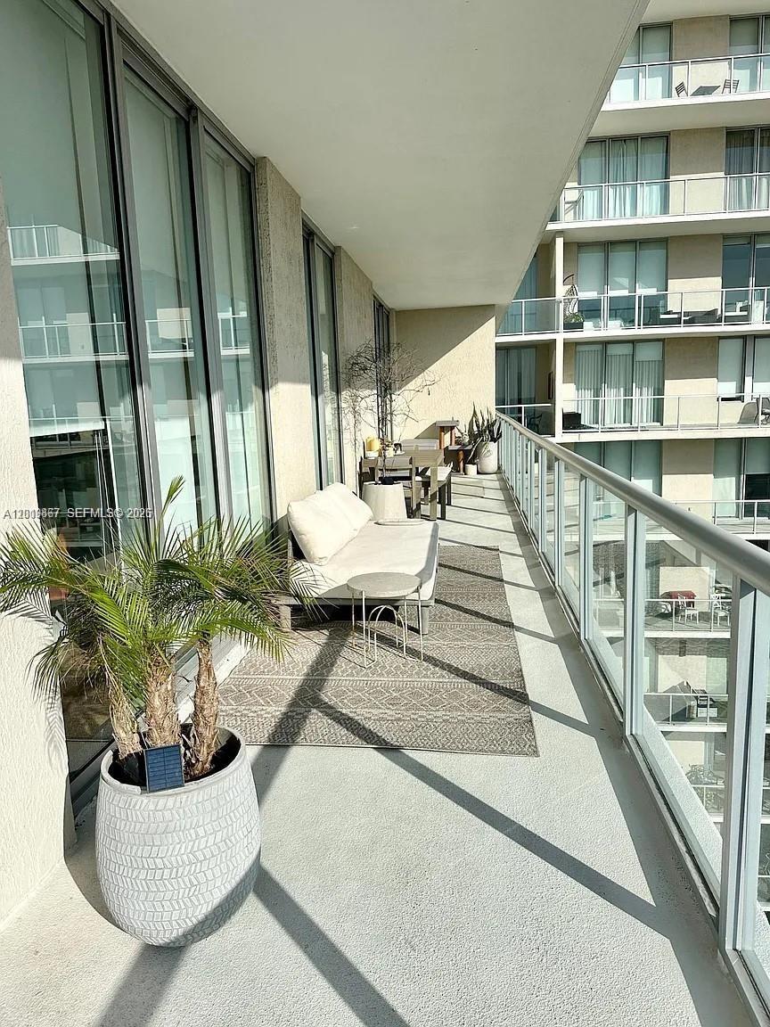 3470 E Coast Ave #H1805, Miami FL 33137