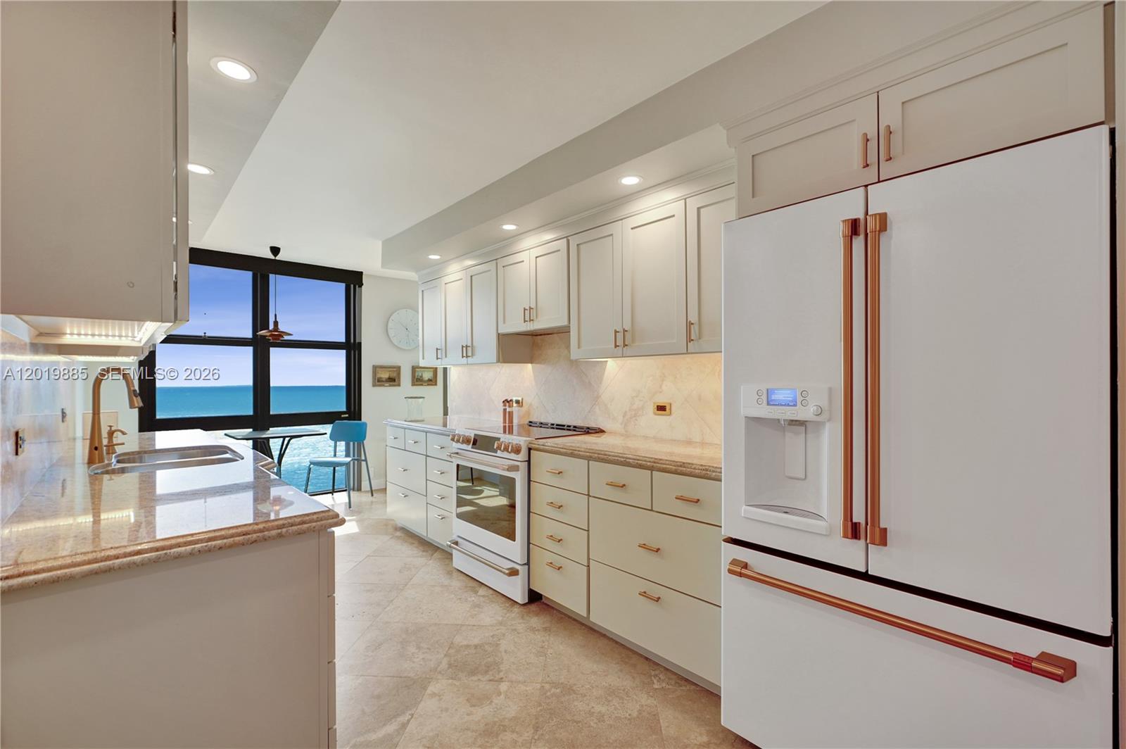 1111 Crandon Blvd #B1108, Key Biscayne FL 33149