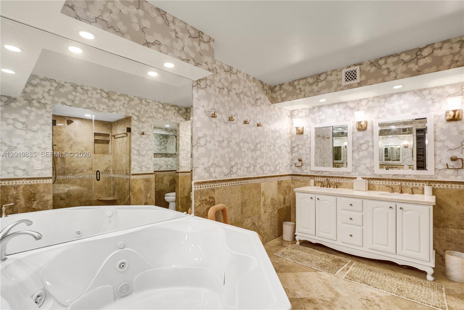1111 Crandon Blvd #B1108, Key Biscayne FL 33149