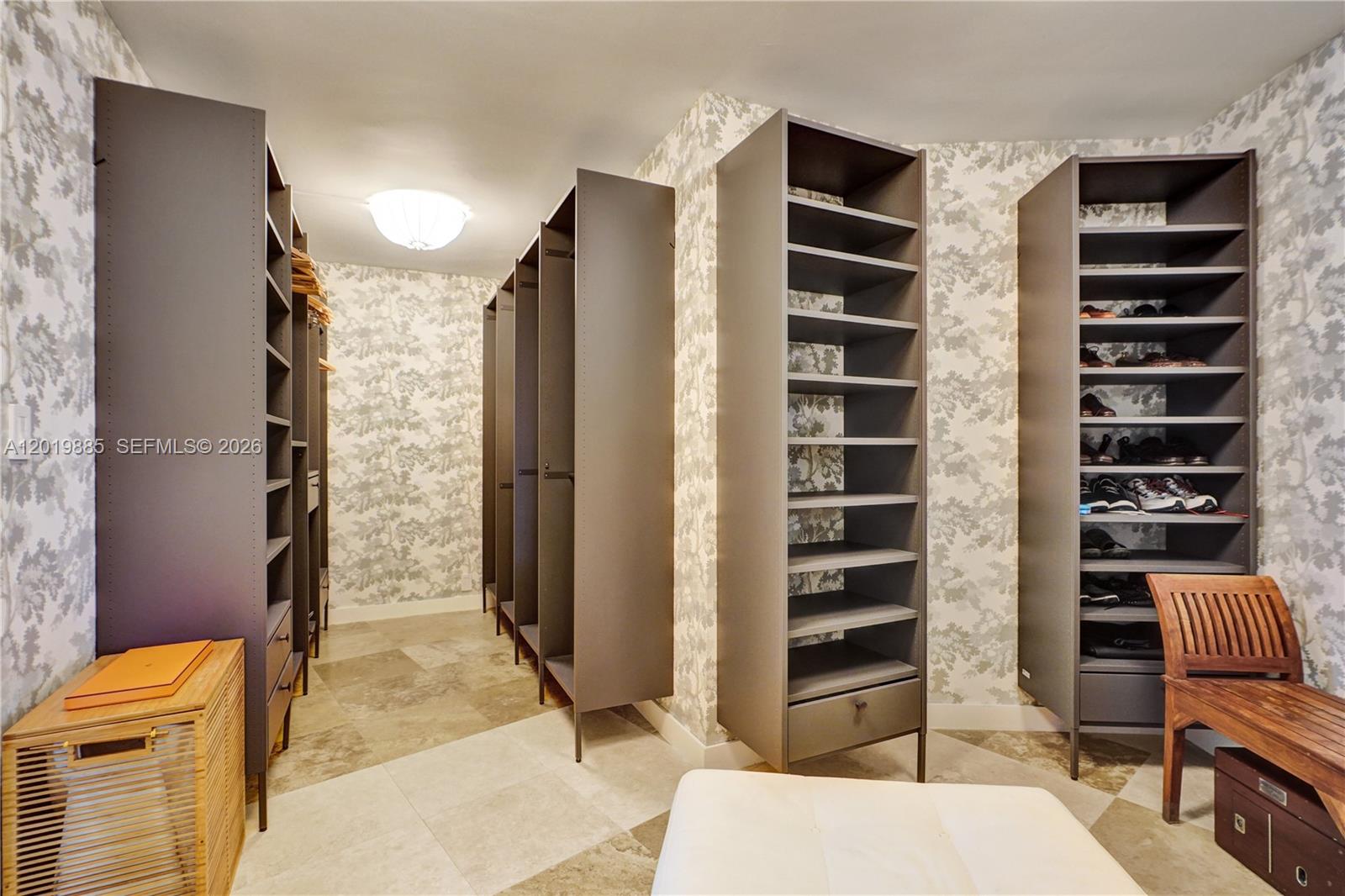 1111 Crandon Blvd #B1108, Key Biscayne FL 33149