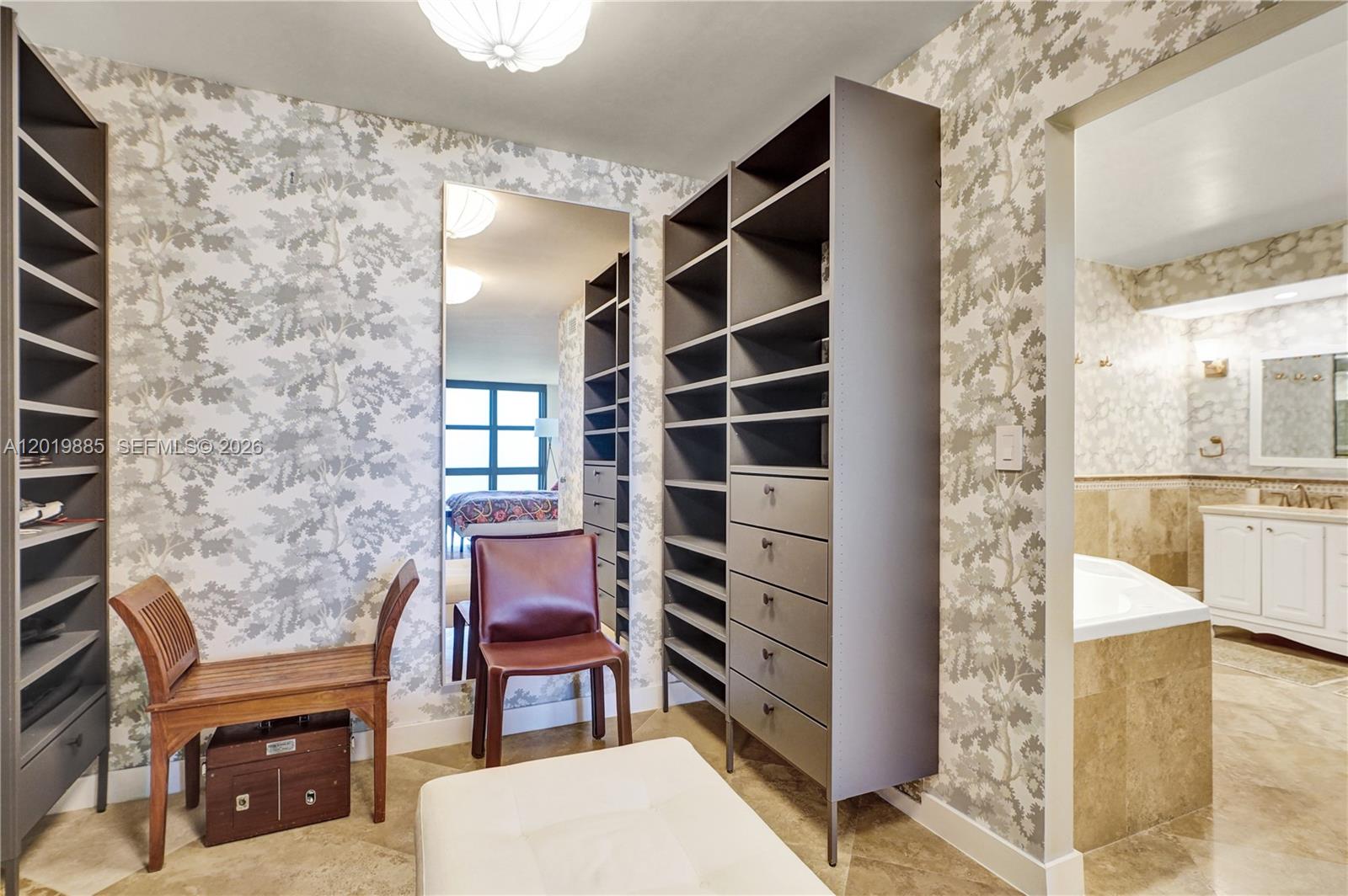1111 Crandon Blvd #B1108, Key Biscayne FL 33149
