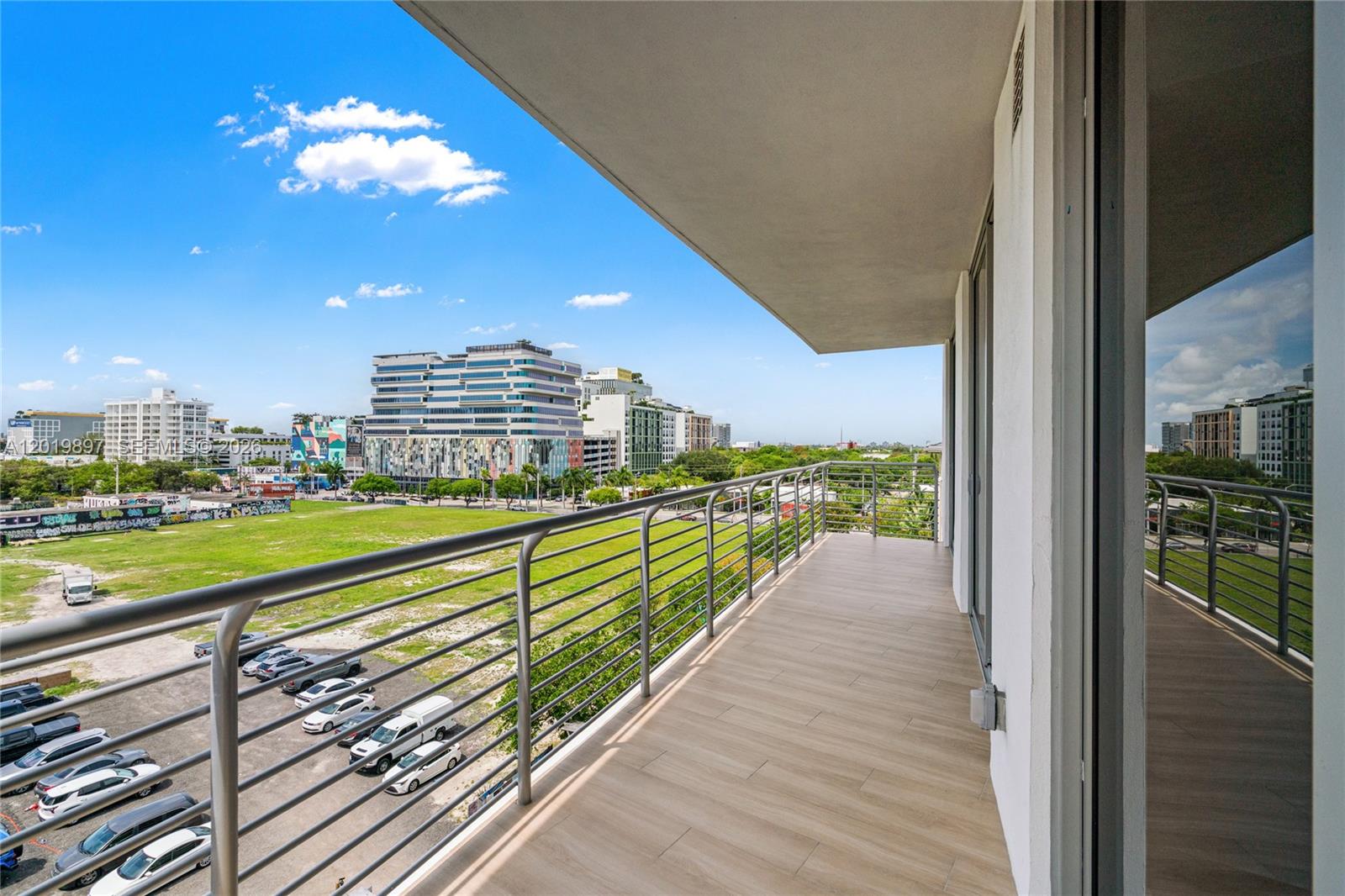 90 NE 32nd St #627, Miami FL 33137
