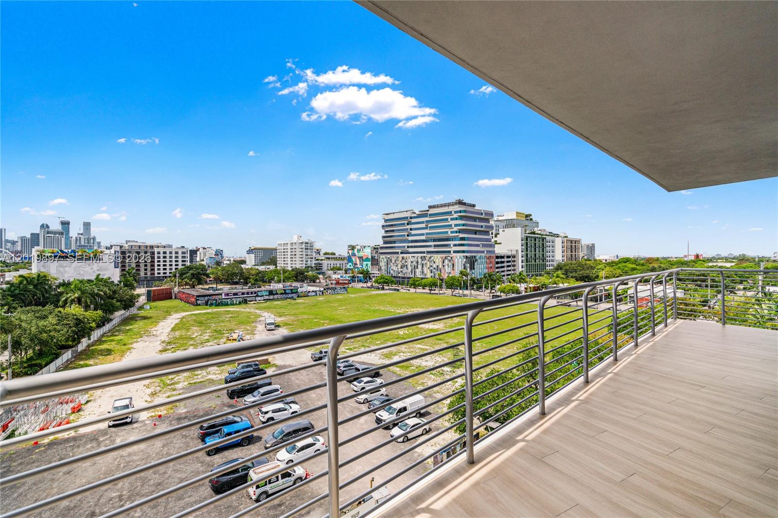 90 NE 32nd St #627, Miami FL 33137