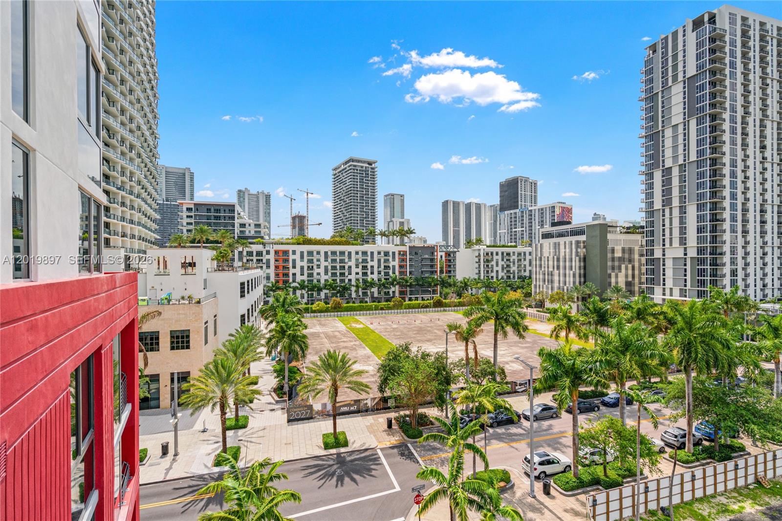 90 NE 32nd St #627, Miami FL 33137