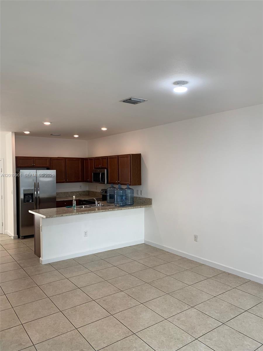 9333 W 34th Ct #9333, Hialeah FL 33018