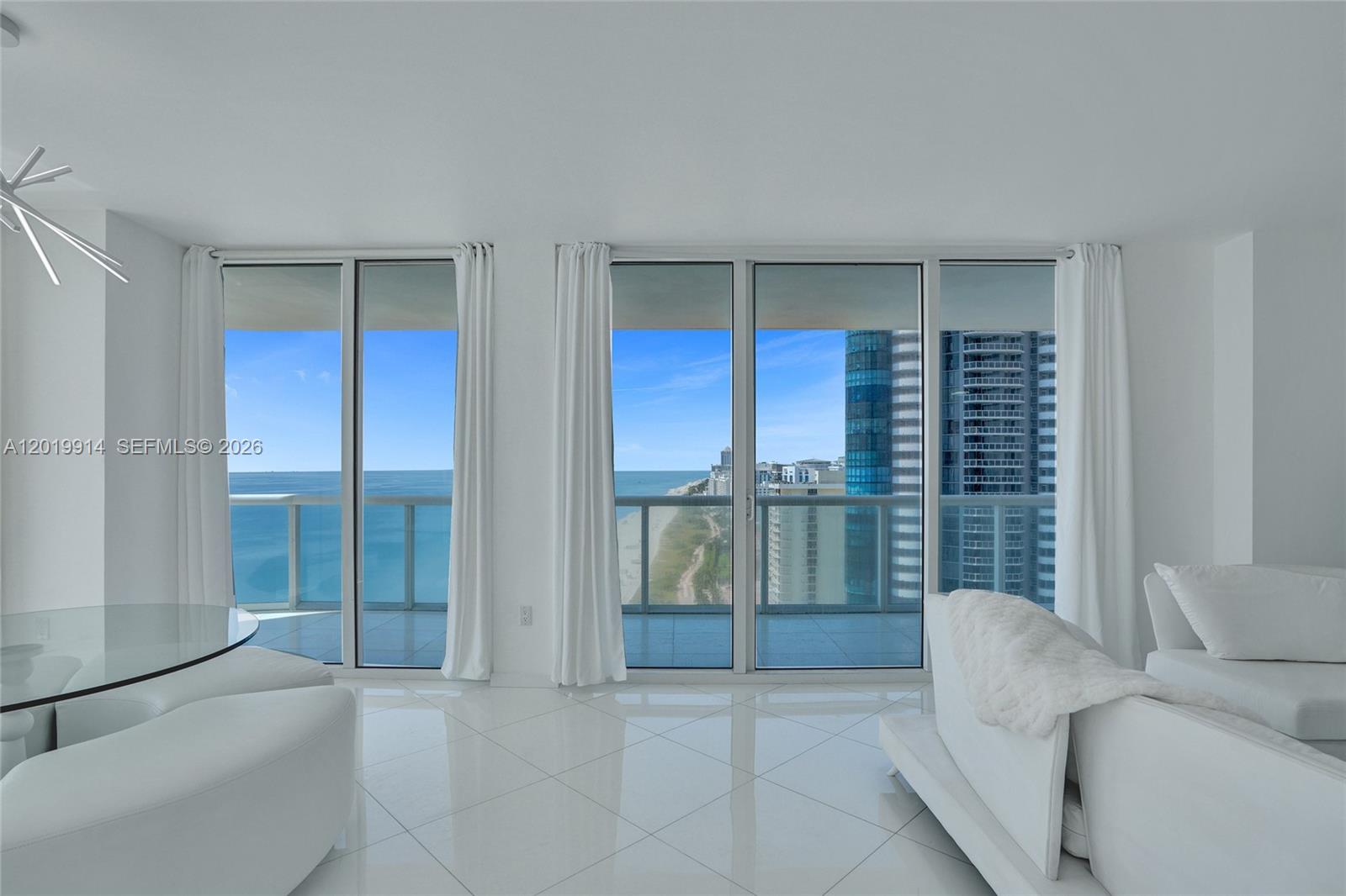 6365 Collins Ave #2403, Miami Beach FL 33141