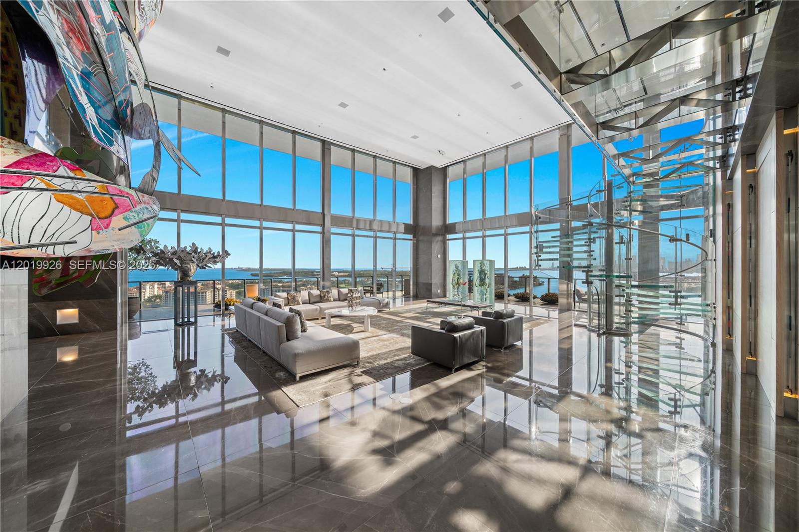 800 S Pointe Dr #Penthouse 2204, Miami Beach FL 33139