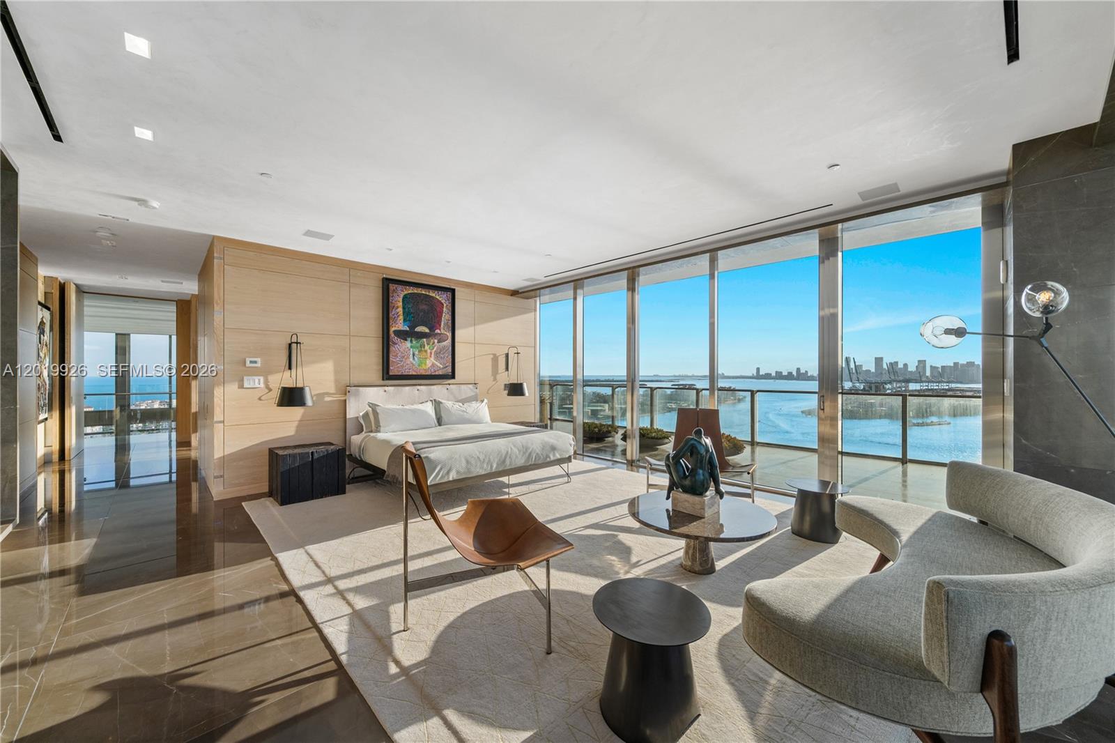 800 S Pointe Dr #Penthouse 2204, Miami Beach FL 33139