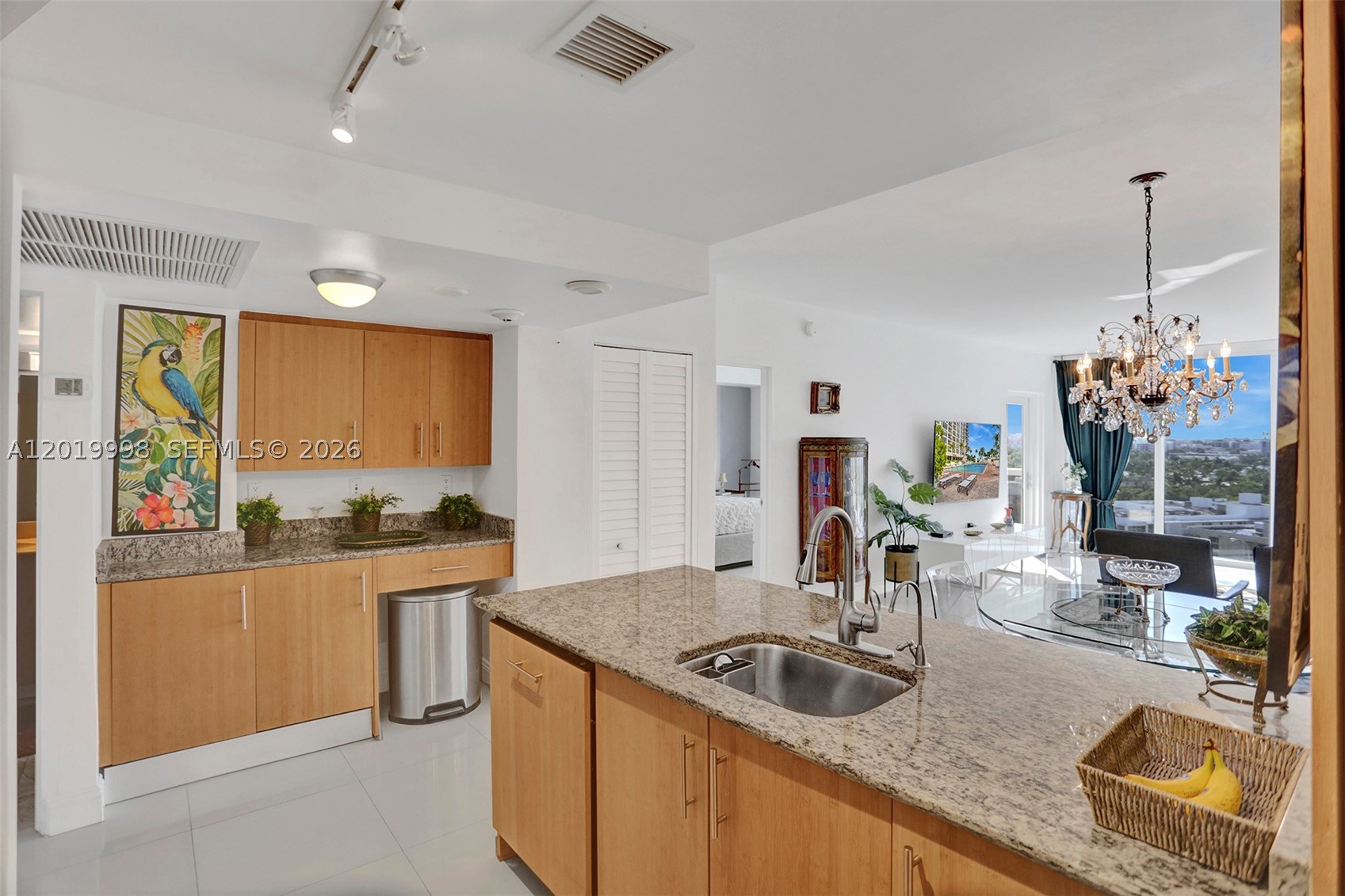 10275 Collins Ave #829, Bal Harbour FL 33154